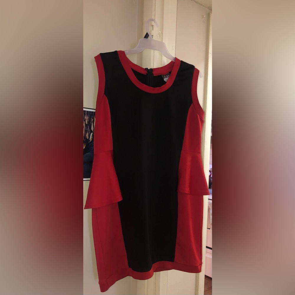 Dots Red and Black Sleeveless Dress
